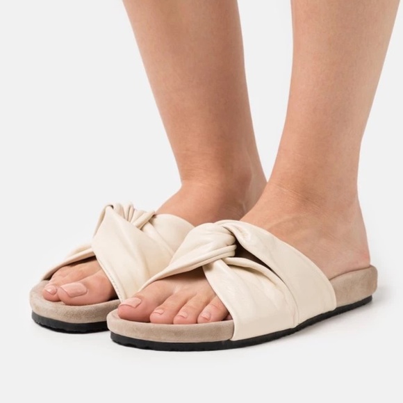 CLOSED Kyomi mules 36 6 New - Picture 1 of 16